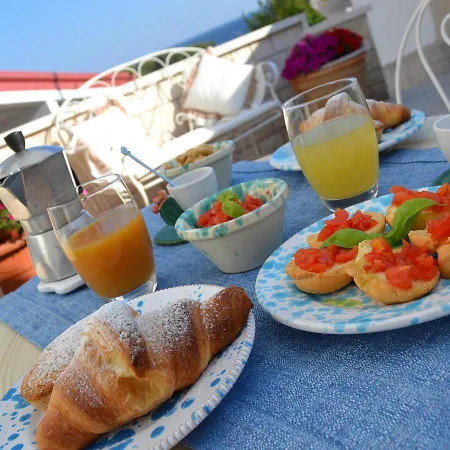 Vento D'amare Bed & Breakfast 3*